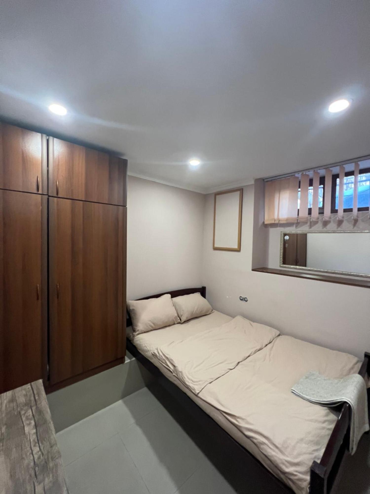 Pushkiin Hotell Jerevan Exteriör bild