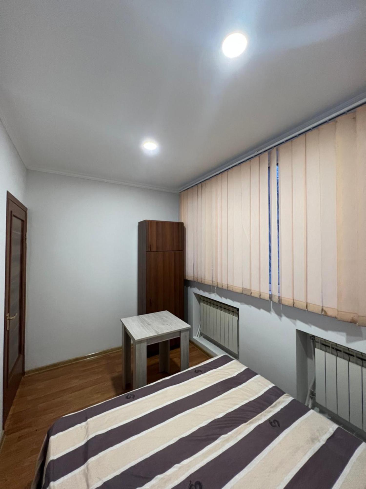 Pushkiin Hotell Jerevan Exteriör bild