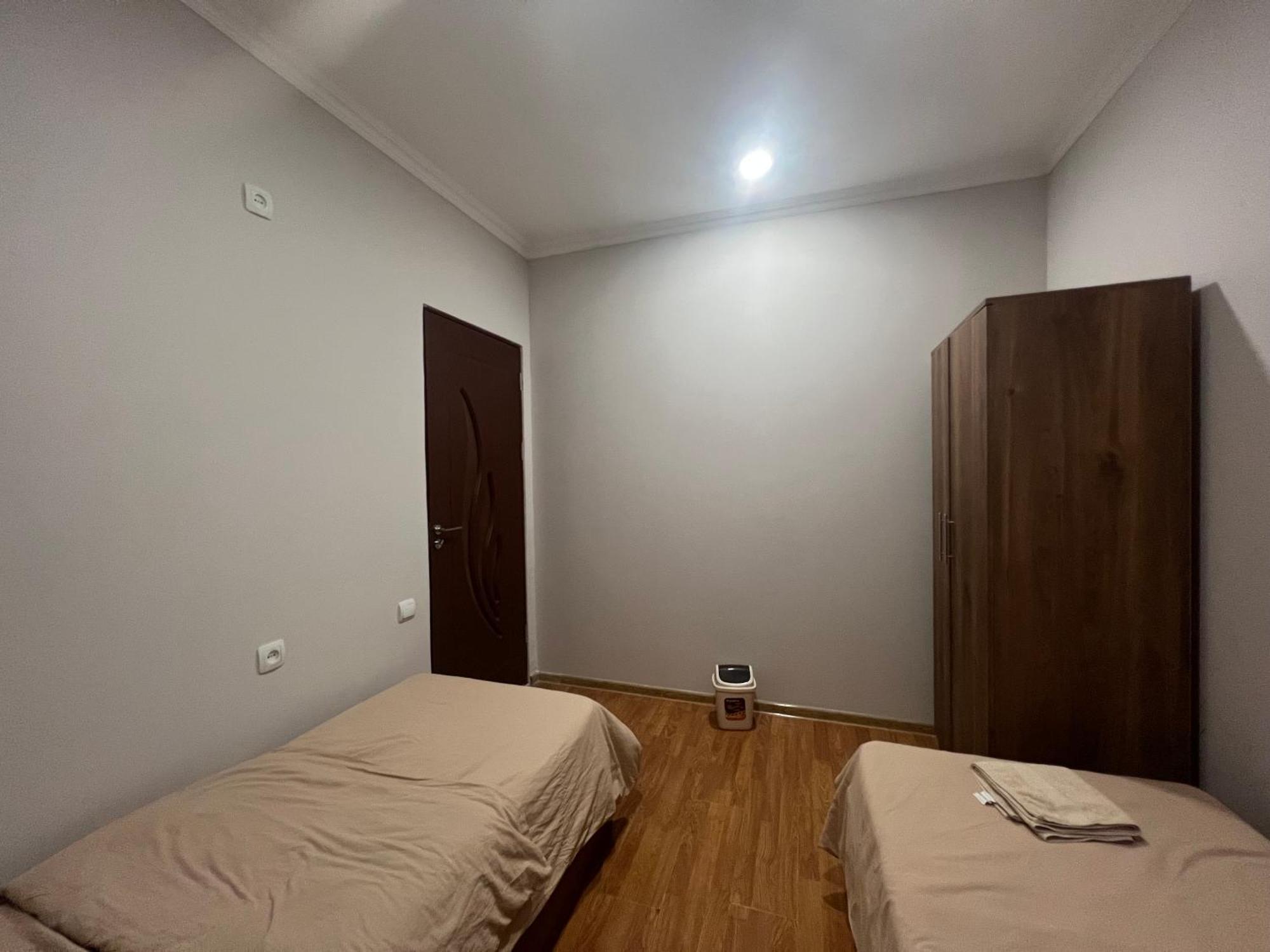 Pushkiin Hotell Jerevan Exteriör bild